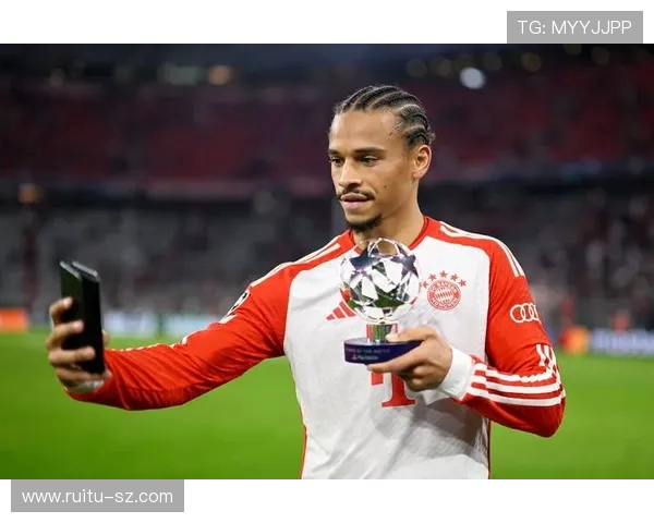 朗尼克曝猛料!阿拉巴重伤前拜仁曾密议签回,休战超 1 年或改写转会史(1)